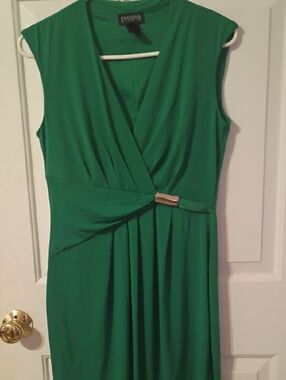 Enfocus Studio Green Sleeveless Faux-Wrap Dress